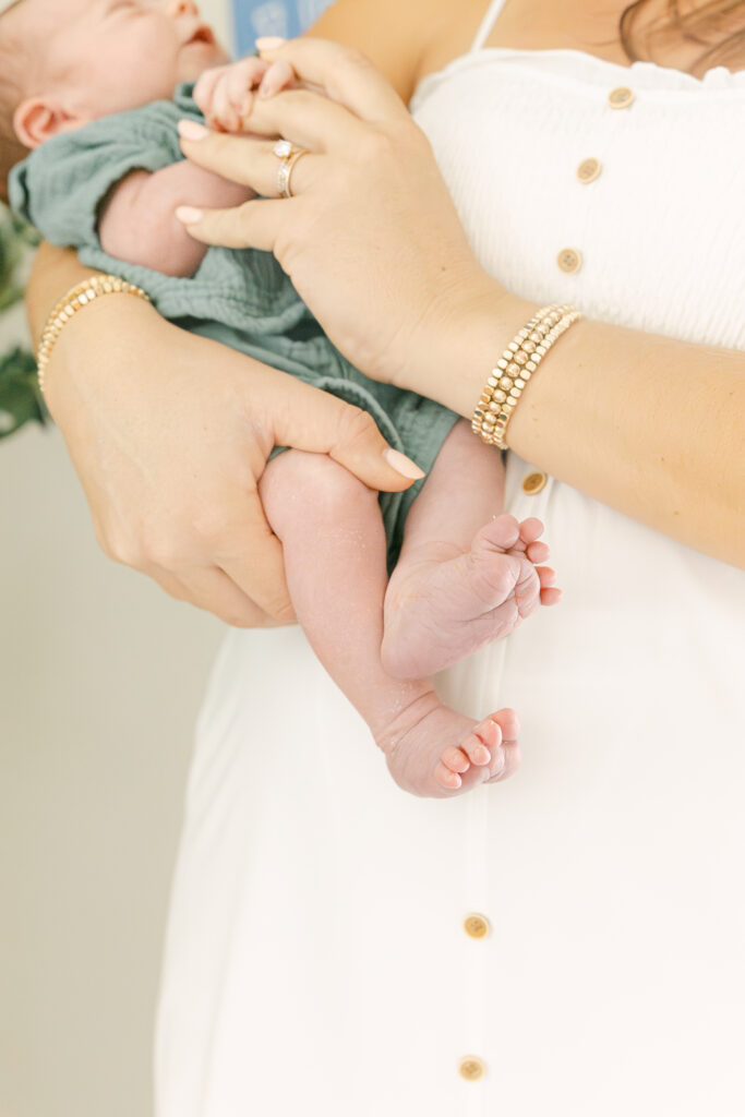 Westen's Lifestyle Newborn Photography Session | Cincinnati Newborn Family Photographer | Cincinnati Newborn Photographer