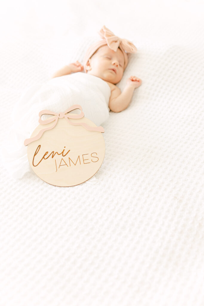 Troy-Ohio-Newborn-Photography-Troy-Newborn-Photographer-Ohio-Lifestyle-Newborn-Photographer