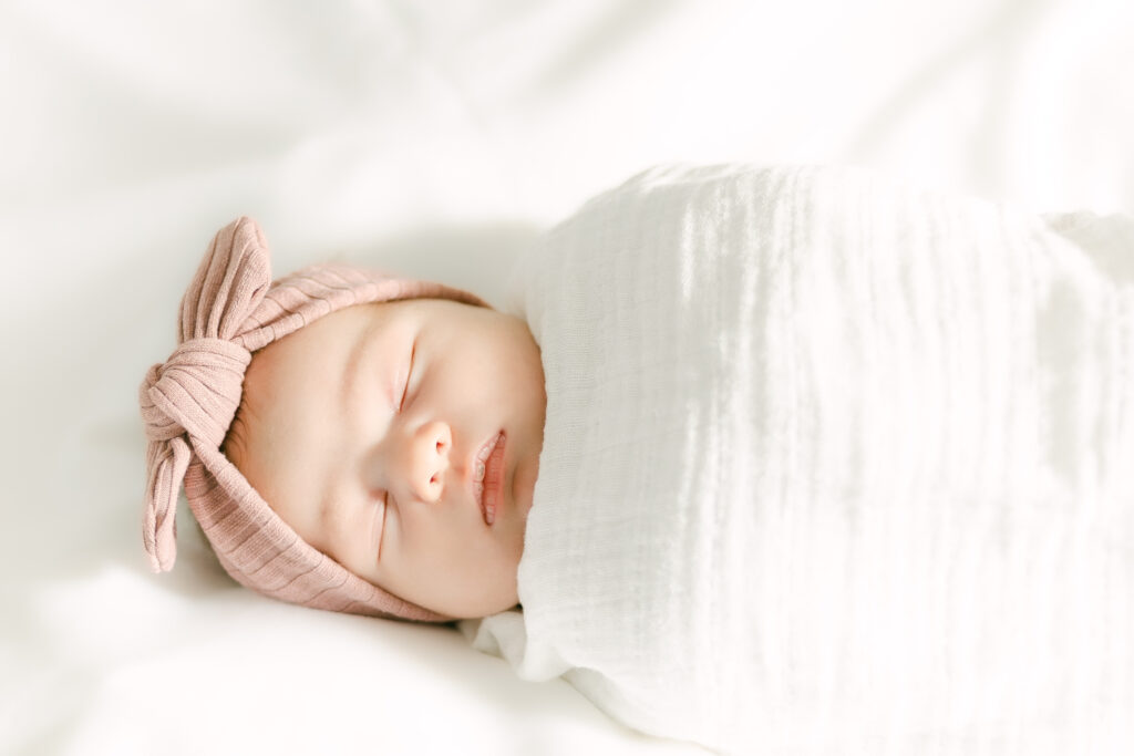 Beavercreek Newborn Photography | Dayton Ohio Family Lifestyle Photographer | Isla's Newborn Photography Session 