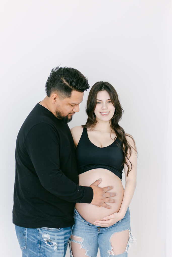 Cincinnati Maternity Photographer | West Chester Maternity Photographer | Studio Maternity Photography