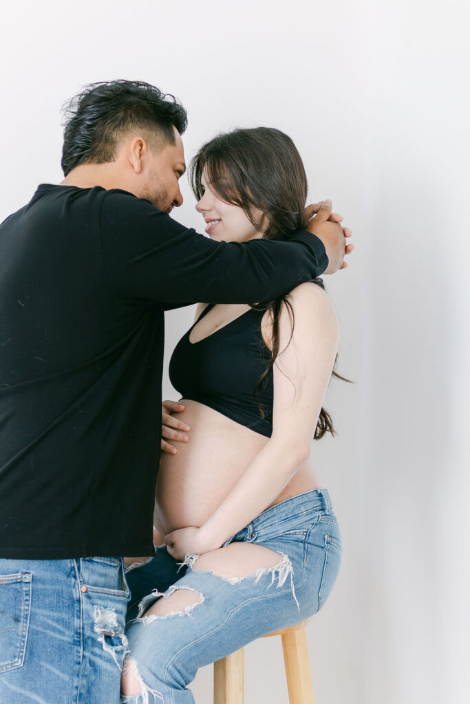 Cincinnati Maternity Photographer | West Chester Maternity Photographer | Studio Maternity Photography