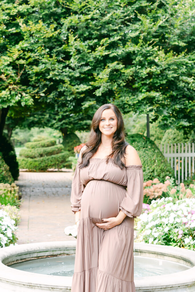 Maternity photography session outside at location in Cincinnati ohio