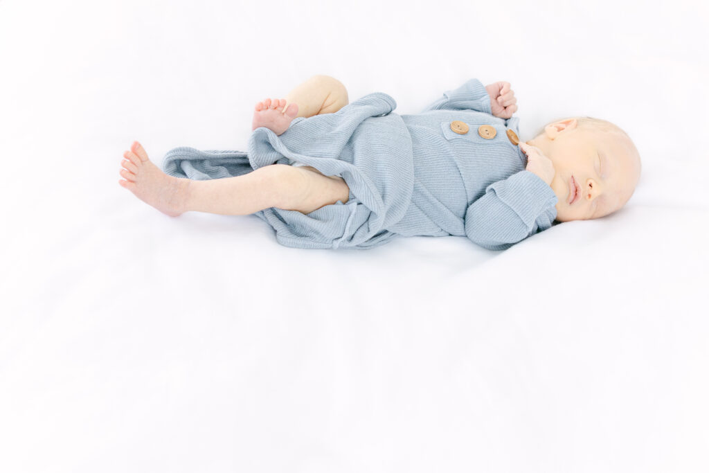 morrow-newborn-photography-family-portrait.